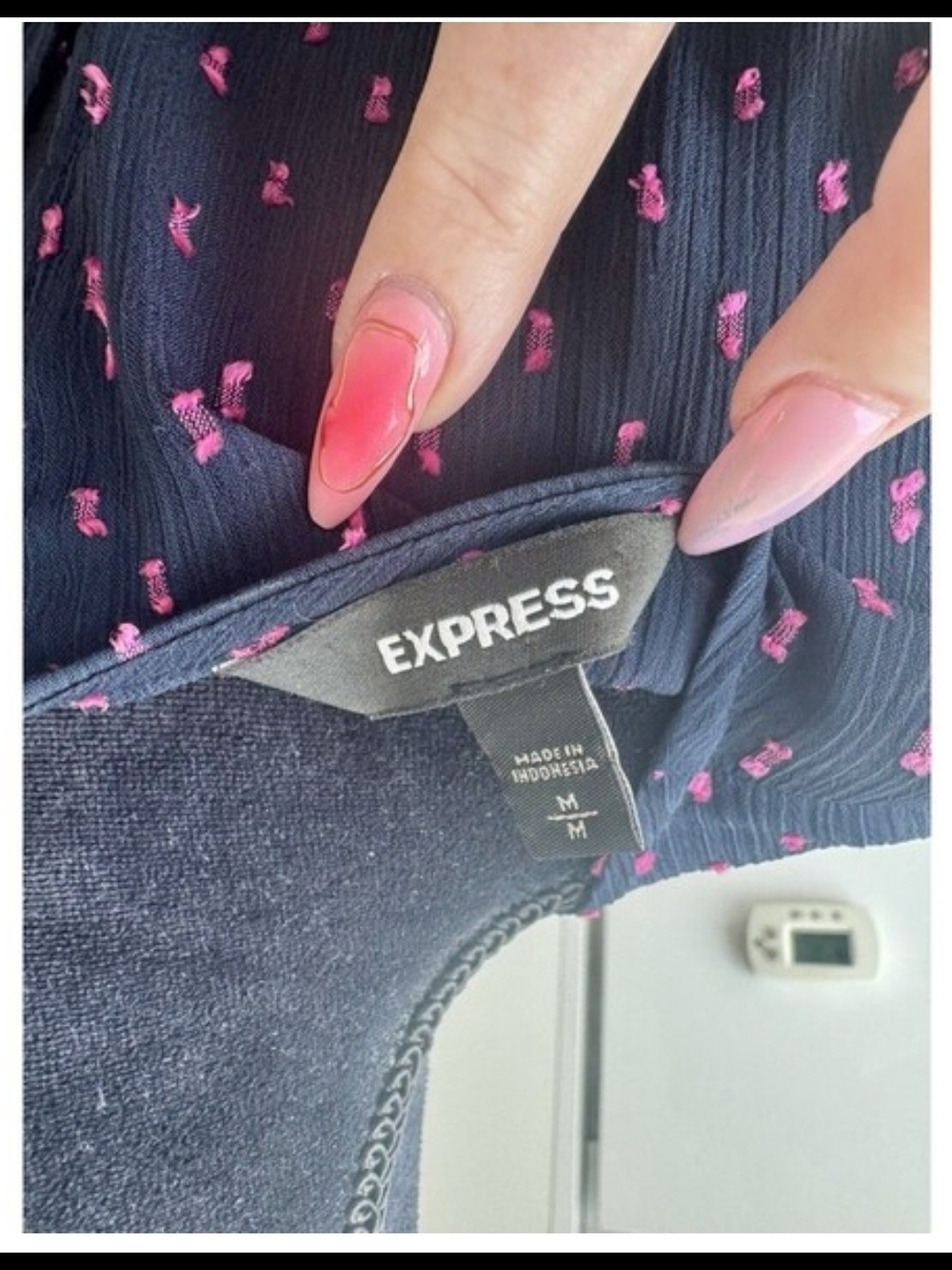 Express Swiss Dot Ruffle Top - Picture 6 of 6